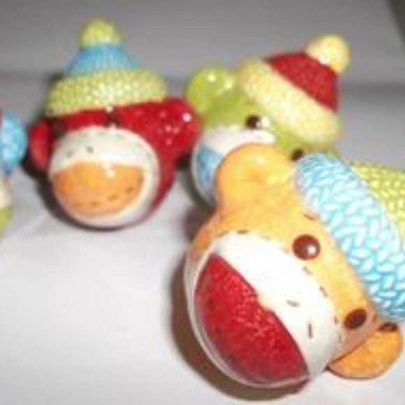 2 boxes  From Monkeez total  8 Drawer "Sock" Monkey Pulls 8 total knobs - Picture 4 of 6